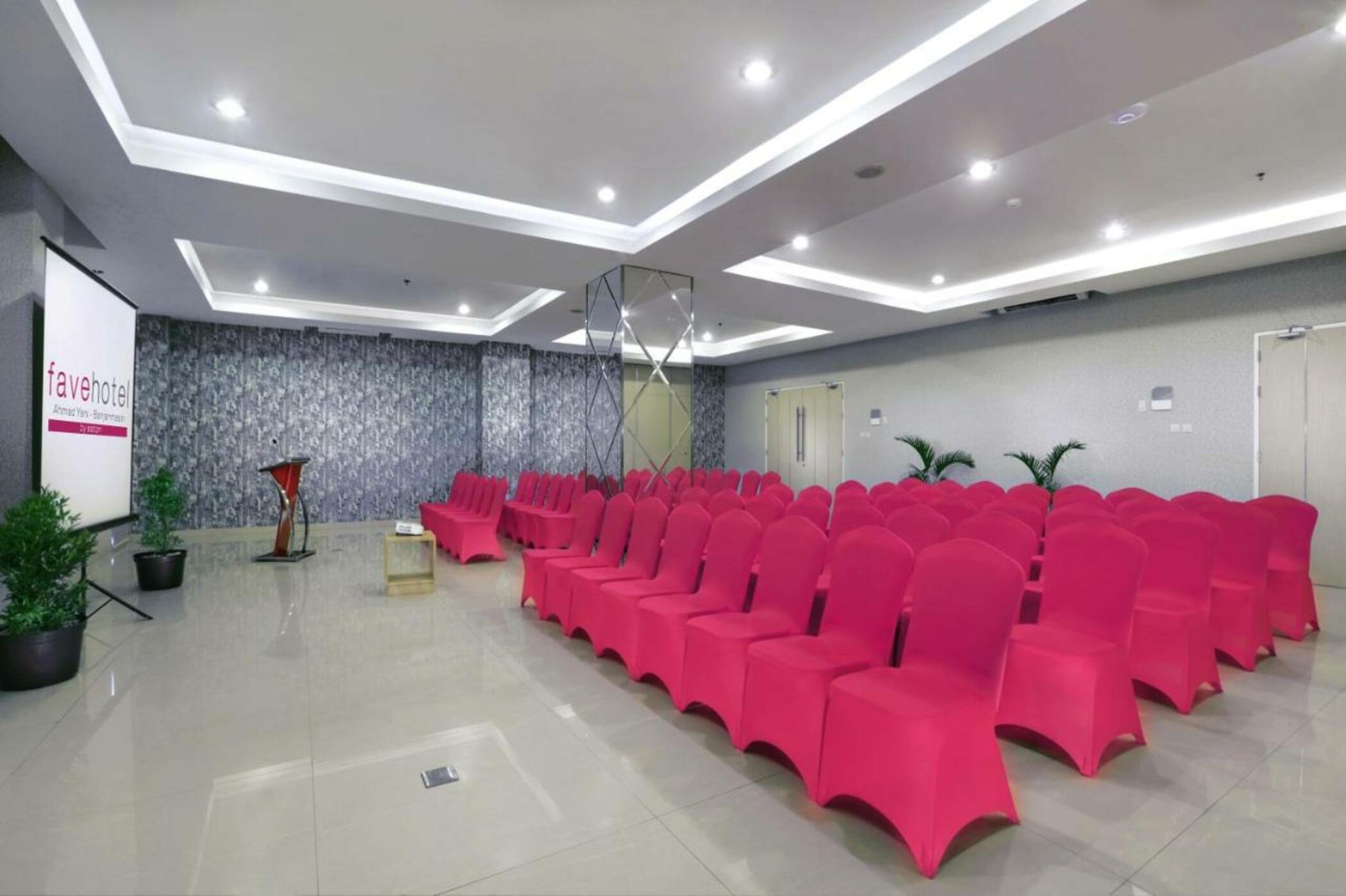 Favehotel Ahmad Yani Banjarmasin Buitenkant foto