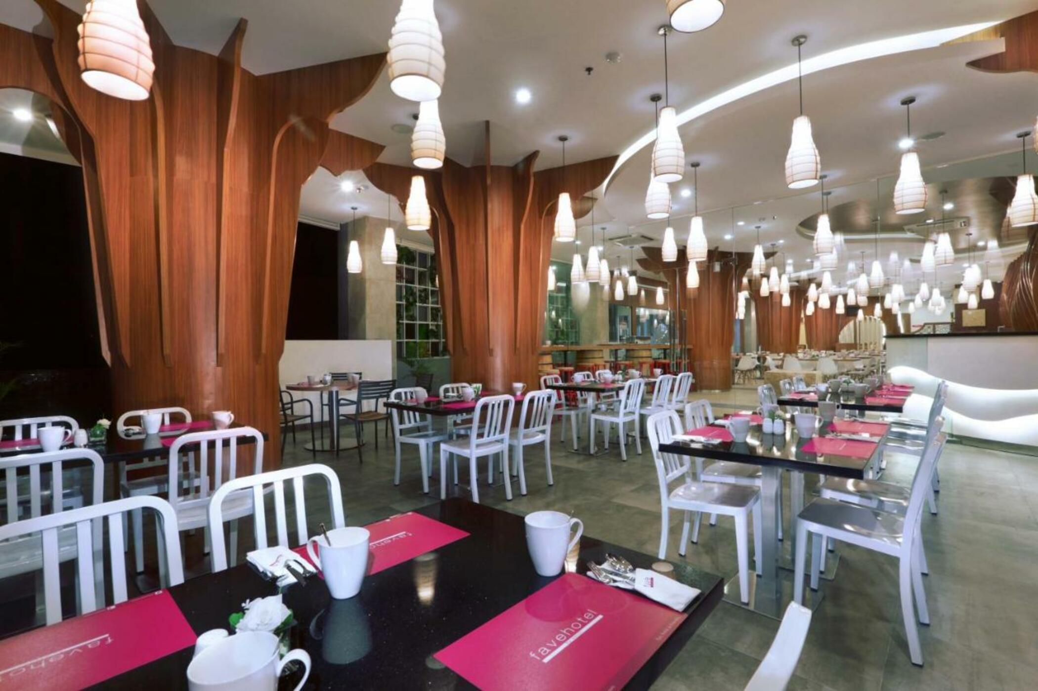 Favehotel Ahmad Yani Banjarmasin Buitenkant foto