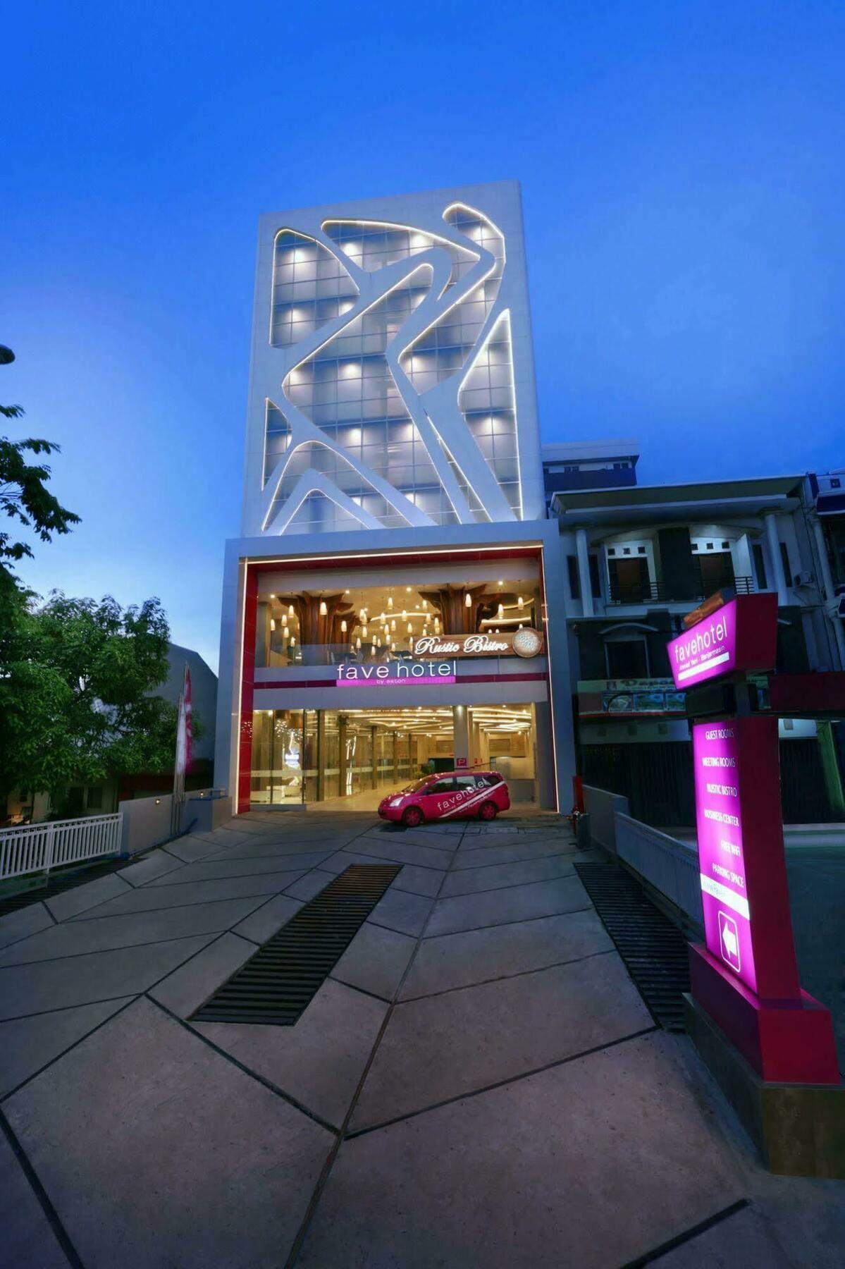 Favehotel Ahmad Yani Banjarmasin Buitenkant foto